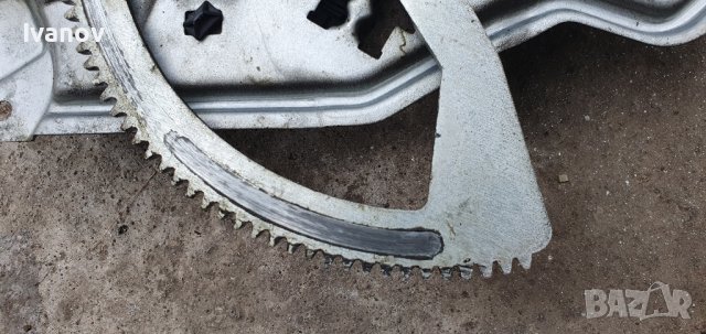Стъклоповдигач бмв е34 машинка моторче стъкло задна дясна врата bmw e34 window regulator 19440729, снимка 7 - Части - 42098035