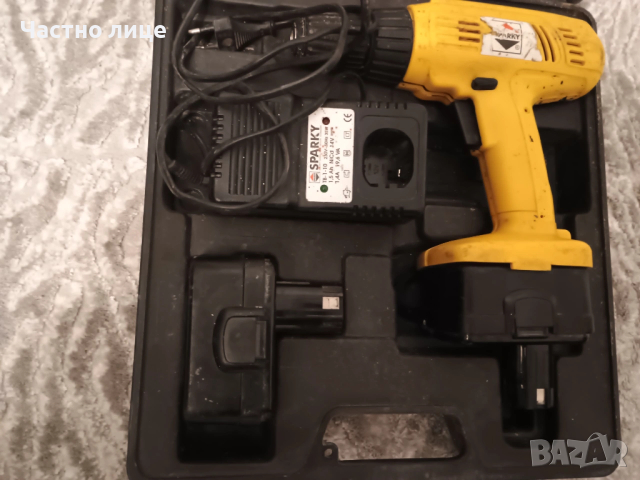 ПРОМОЦИЯ! Винтоверт SPARKY с куфар, работещo зарядно и батерии, за части на 12V