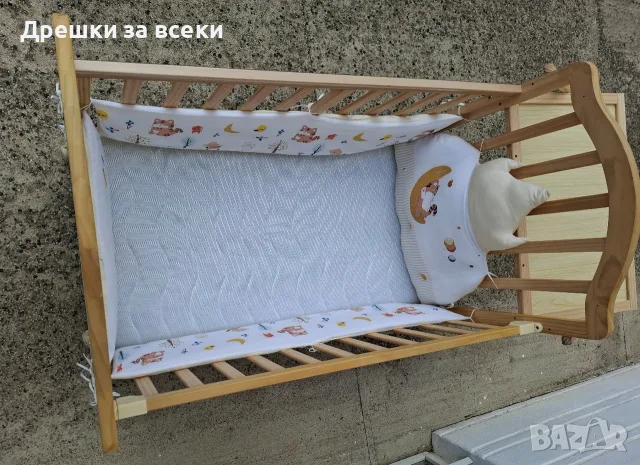 Продавам бебешка кошара