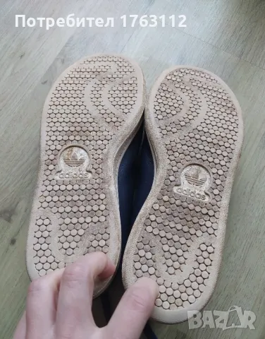 Adidas кожени обувки,38 номер,тъмносини,като нови. Забележка-малка част от кожата на езика изтъркана, снимка 5 - Дамски ежедневни обувки - 48931536