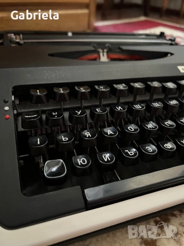 Пишеща машина Хеброс 1300 Ф, снимка 3 - Други ценни предмети - 51644852