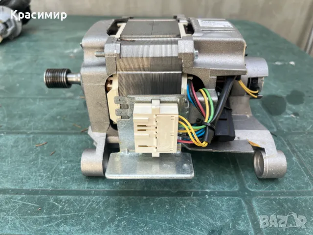 Продавам части за пералня със сушилня Индезит EWDD 7125, снимка 7 - Перални - 50053033