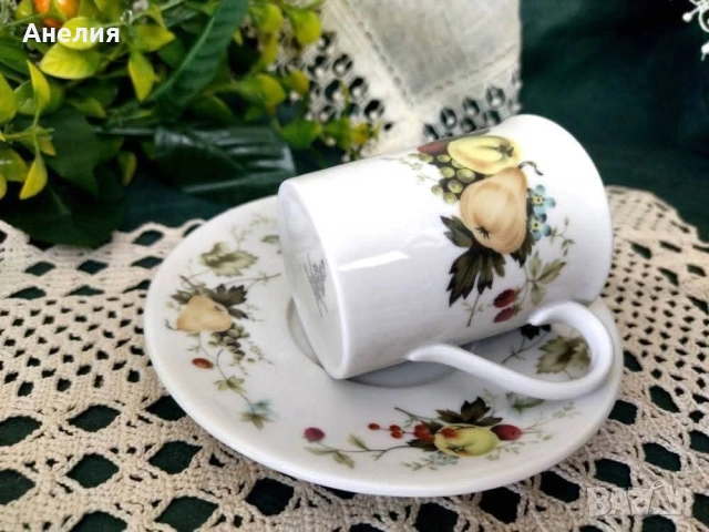 Royal Doulton ябълки и круши сетове, снимка 3 - Чаши - 53011530