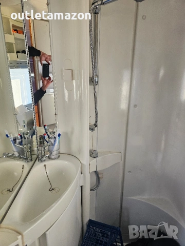 кемпер Fiat KNAUS, снимка 17 - Каравани и кемпери - 53667533