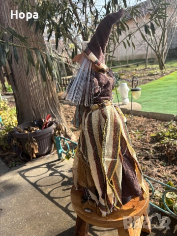 Настолна Баба Яга 55см., снимка 3 - Статуетки - 53267446