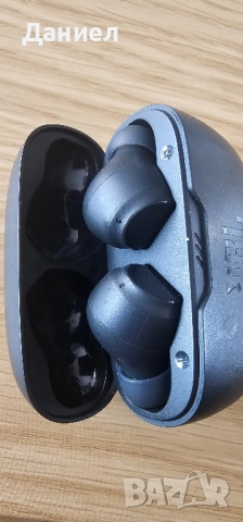 JBL earphones слушалки