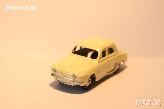 DINKY TOYS RENAULT DAUPHINE МОДЕЛ КОЛИЧКА, снимка 3 - Колекции - 53096741