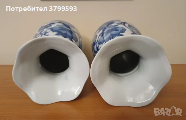 Двойка вази синьо-бял порцелан, снимка 6 - Вази - 56240934