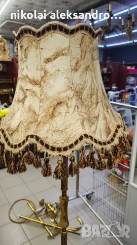 нощна лампа абажур, снимка 2 - Антикварни и старинни предмети - 49263759