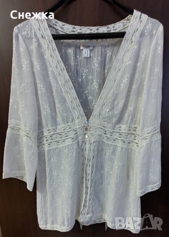 Дамска пролетна бяла блуза, снимка 1 - Блузи с дълъг ръкав и пуловери - 35864775
