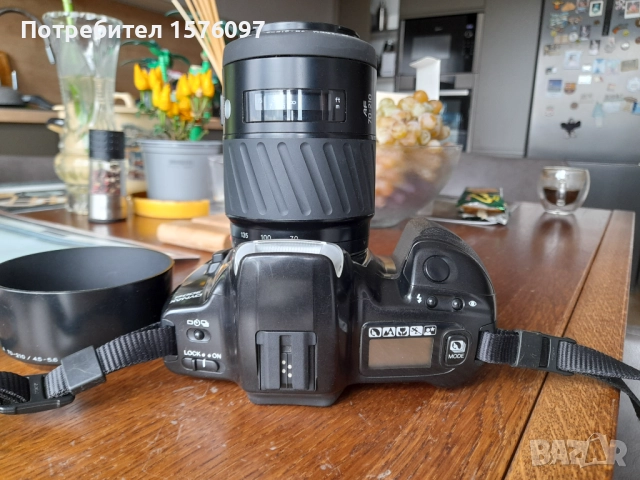 Фотоапарат Minolta Dynax 300si AF и обектив Minolta Zoom 70-210mm, снимка 4 - Фотоапарати - 52124471