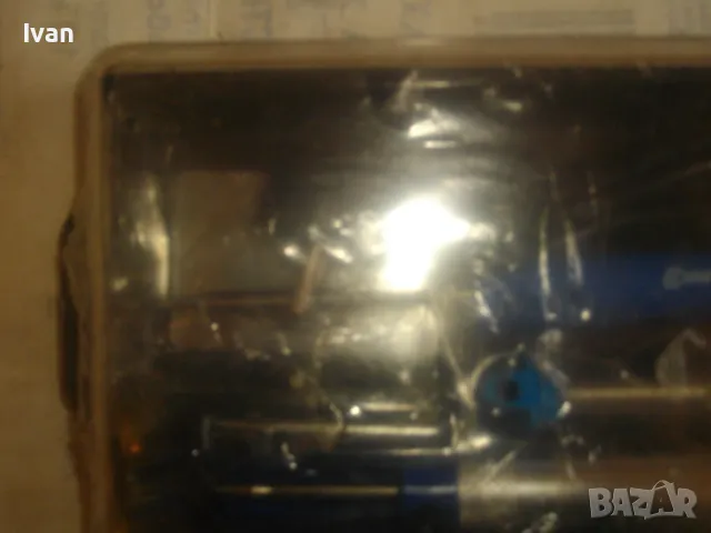 НОВА ЕЛЕКТРИЧЕСКА ГРАВЬОРКА ПОЯЛНИК ПЪЛЕН КОМПЛЕКТ С ПОМПА ЗА ИЗТЕГЛЯНЕ НА КАЛАЙ CONRAD, снимка 5 - Поялници и запояване - 49775366