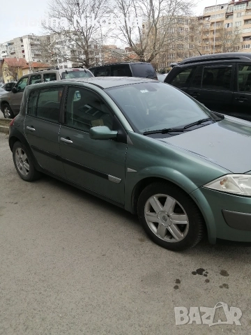 продавам Рено Меган
