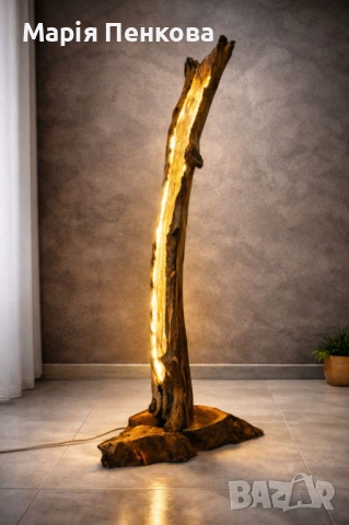 Уникална дизайнерска лампа от естествено дърво 