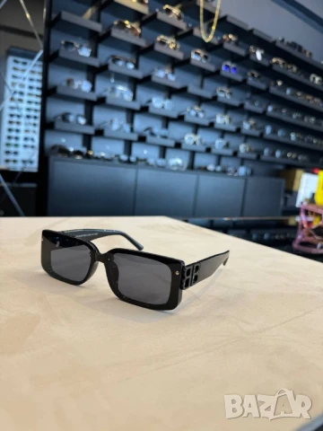 очила с черен обикновен калъф и ув защита ysl saint laurent balenciaga , снимка 4 - Слънчеви и диоптрични очила - 51322840