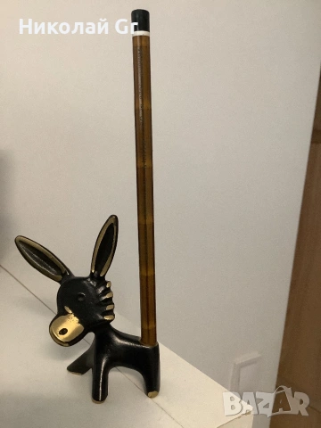 Декоративно магаре Walter Bosse Вена 1950 години бронз патиниран височина 8’5см стойка за химикалки, снимка 3 - Декорация за дома - 53558047