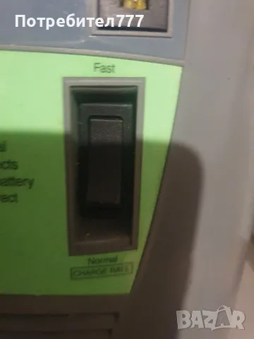 зарядно за акомолатор , снимка 3 - Аксесоари и консумативи - 48434018
