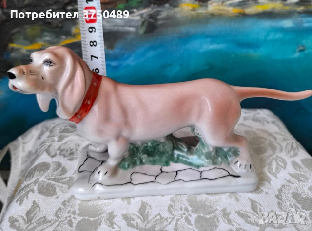 Порцеланова фигурка на куче, снимка 4 - Колекции - 53846058