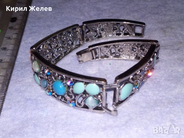 МНОГО КРАСИВА ФЛОРАЛНА ФИЛИГРАНЕН ТИП МЕДНА РЕТРО ГРИВНА с БЯЛА ПОЗЛАТА и КРИСТАЛИ 21154, снимка 14 - Гривни - 41649151