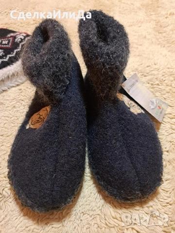 Детски пантофки вълнени 33н и Шапка , снимка 2 - Детски пантофи - 53155351