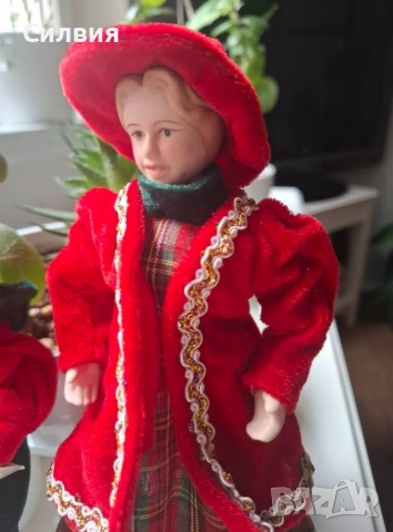 Колекционерски кукли, снимка 10 - Антикварни и старинни предмети - 52632193