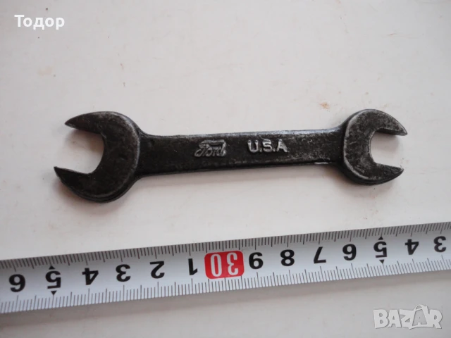 Старинен гаечен ключ Ford USA 