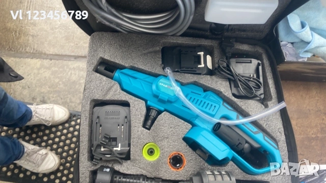 Акумулаторна Водоструйка KRAFTROYAL 6 в 1 36V/8Аh/200bar/3500W+дисплей+6 дюзи;2батерии, снимка 3 - Аксесоари и консумативи - 53863908