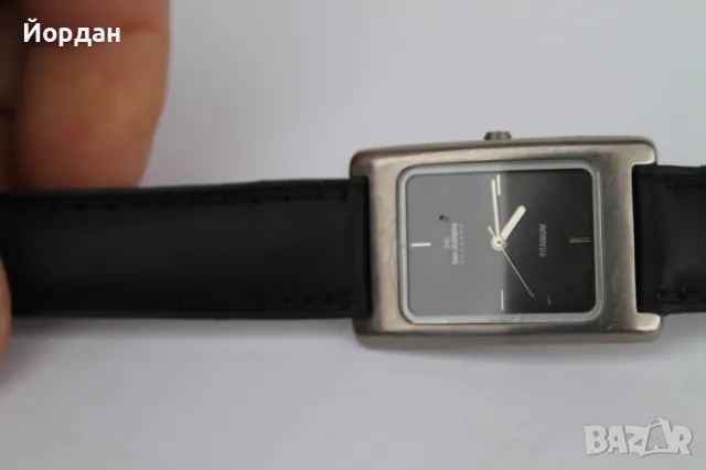 Дамски часовник ''Skagen Titanium'' , снимка 7 - Други стоки за дома - 49753749