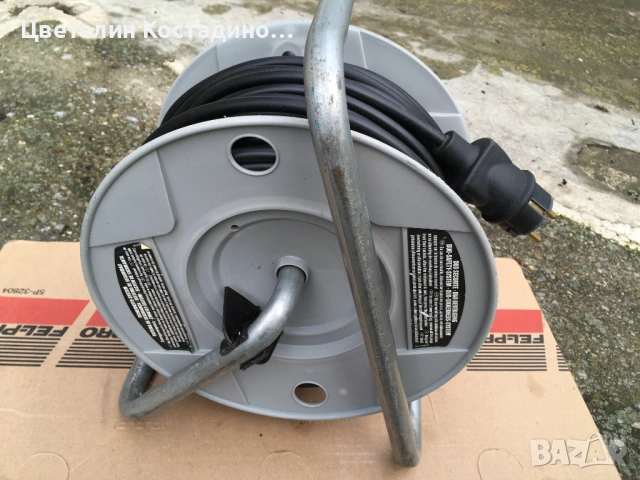 немска макара с удължител 44.5 м, снимка 2 - Разклонители и удължители - 53294859