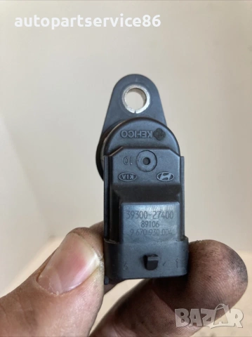 Сензор за KIA Magentis  2.0 CRDi (2009) 39300-27400, снимка 2 - Части - 53270957