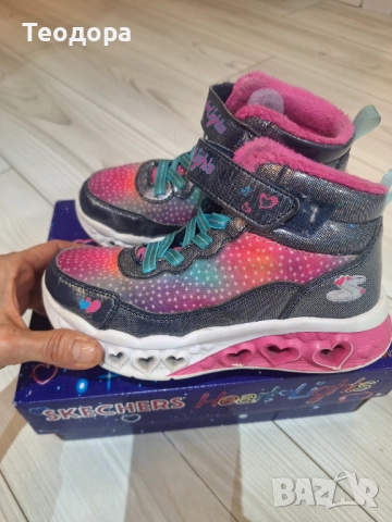 Skechers, боти за момиче!, снимка 4 - Детски боти и ботуши - 52527819