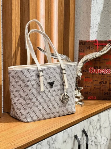 чанти guess , снимка 7 - Чанти - 51329528