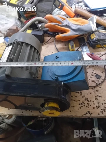 мотор редуктор, снимка 6 - Електродвигатели - 50804523