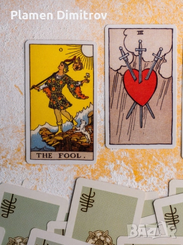 Гледане на таро, снимка 1