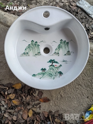 Продавам кръгла мивка диаметър 50см.