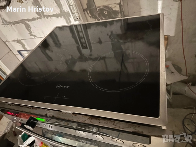 Фурна с керамични котлони Neff, снимка 3 - Печки, фурни - 52653811