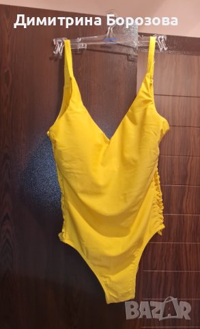 Жълт цял бански костюм 