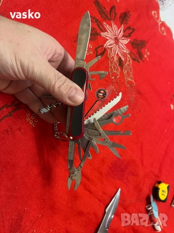Victorinox-мн.иструменти,компас,г.ключ, снимка 9 - Ножове - 52907804