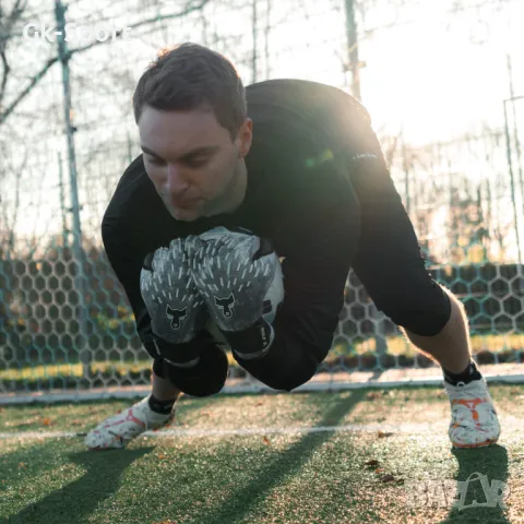 Вратарски ръкавици Fearless WOLF SPACE X Limited размер 8,10,11, снимка 4 - Футбол - 48457115