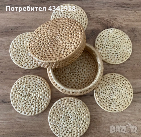 Vintage.Ръчно плетен комплект от ратан. Кошничка + 6 подложки., снимка 2 - Антикварни и старинни предмети - 53121249