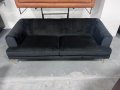 Черен диван от плат тройка, снимка 1 - Дивани и мека мебел - 41376609