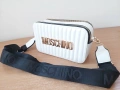 Бяла чанта Moschino/SG68ze, снимка 2