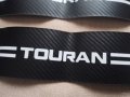 Качествени черен карбон стикери за прагове с надпис Touran на Volkswagen кола автомобил ван +подарък, снимка 2