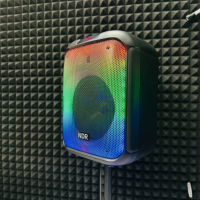 Bluetooh Karaoke Speaker (001), снимка 2 - Караоке - 44821073