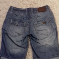 Къси дънкови панталони, снимка 14 - Къси панталони и бермуди - 41527866