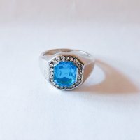 Мъжки пръстен със син циркон и топази, снимка 2 - Пръстени - 34362224