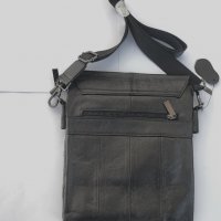 Мъжка кожена чанта с капак., снимка 3 - Чанти - 38999841