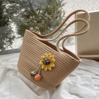 Плетена дамска чанта тип кошница Brown, снимка 9 - Чанти - 41477350