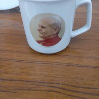 Порцеланови чинии и чаши с лика на Папа Йоан Павел втори , снимка 4 - Колекции - 39294491
