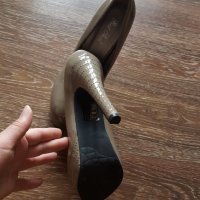 Обувки на ток 39н-20лв.НОВИ НАМАЛЕНИ, снимка 4 - Дамски обувки на ток - 41105321